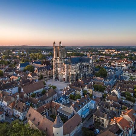 Appartamento Le Nid Troyens Troyes Esterno foto